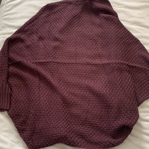 Oversized Dolman Sleeve Cable knit Cardigan - Picture 7 of 7